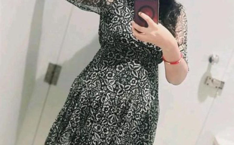 Veena escort service in Patna Raja Bajar call girl cash pay available profile photo for Call Girls, Escorts in Patna